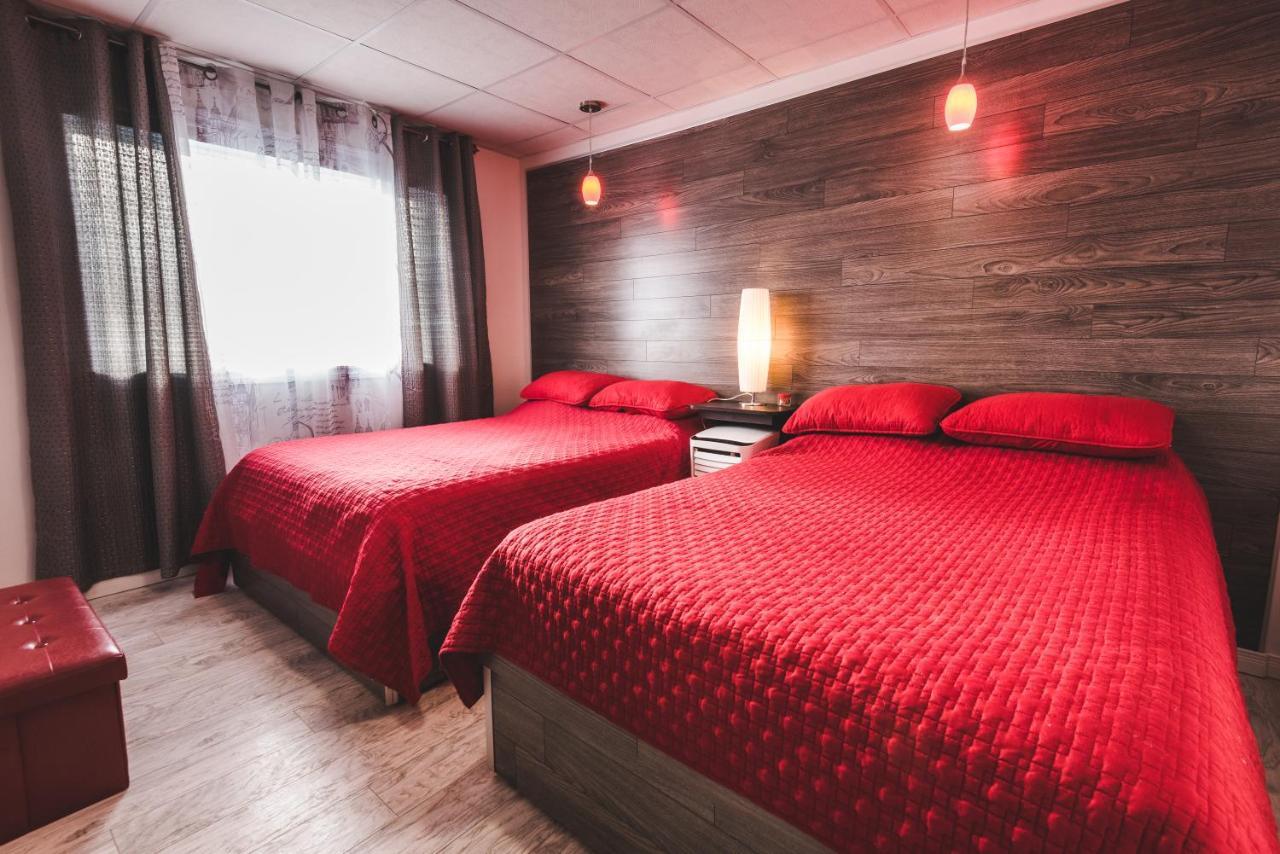 Hotel Le Plaza Ла Байе Екстериор снимка
